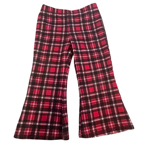 Pink & Violet Red Bear Sweater with Red and Blk Plaid Bellbottom Pants. Size: 2T - Picture 8 of 13